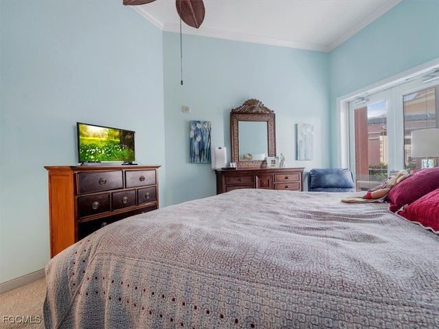 2745 1st ST 305, Fort Myers, FL 33916