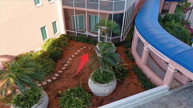 2745 1st ST 305, Fort Myers, FL 33916