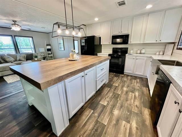 2298 Blocker Rd, Marshall, TX 75672