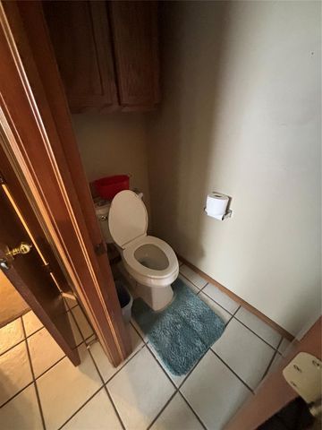 404 Eastview Drive, Yukon, OK 73099