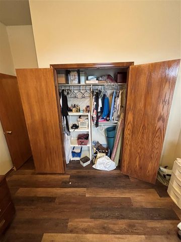 404 Eastview Drive, Yukon, OK 73099