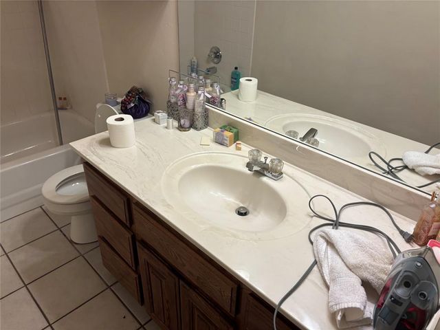 404 Eastview Drive, Yukon, OK 73099