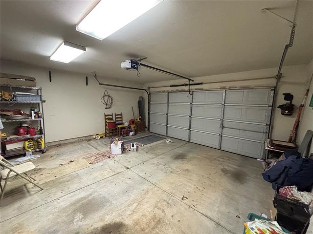 404 Eastview Drive, Yukon, OK 73099