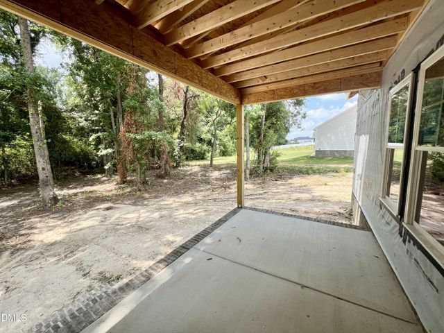 304 Creeks Edge Drive, Pikeville, NC 27863