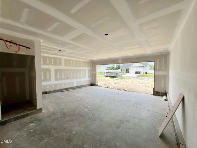304 Creeks Edge Drive, Pikeville, NC 27863