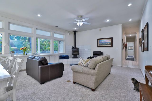 3333 Bingham Ln, Georgetown, CA 95634