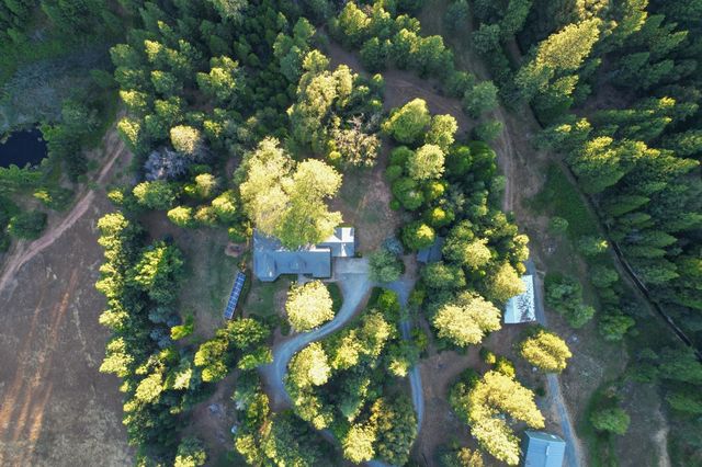 3333 Bingham Ln, Georgetown, CA 95634