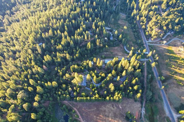 3333 Bingham Ln, Georgetown, CA 95634