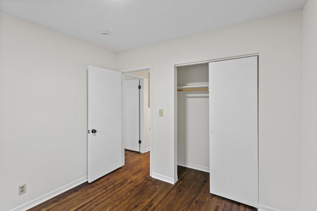 4933 Fremont Avenue N, Minneapolis, MN 55430