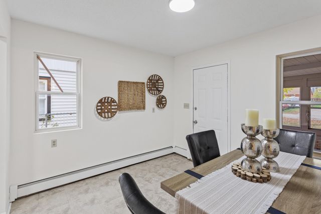 4933 Fremont Avenue N, Minneapolis, MN 55430