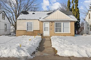 4933 Fremont Avenue N, Minneapolis, MN 55430