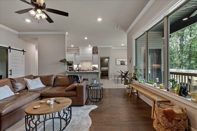 3 Pylle Lane, Bella Vista, AR 72715