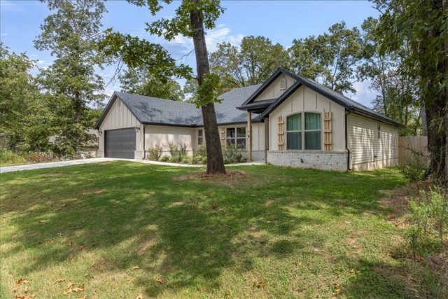 3 Pylle Lane, Bella Vista, AR 72715