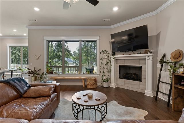 3 Pylle Lane, Bella Vista, AR 72715