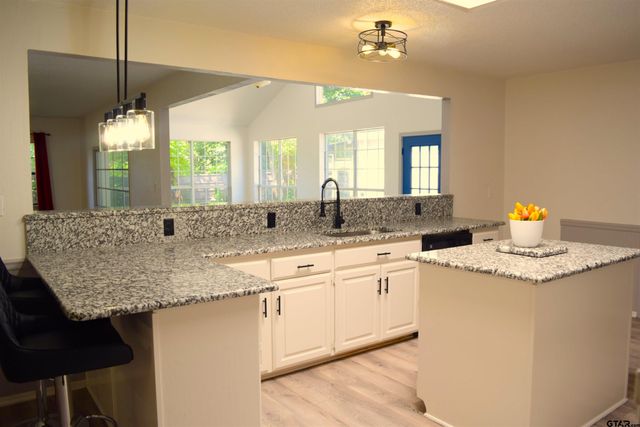 9289 Matise, Tyler, TX 75706