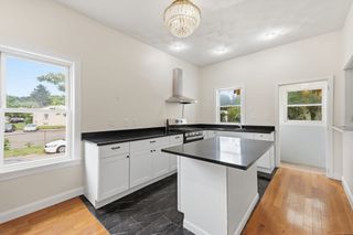 222 Hamilton St, Saugus, MA 01906