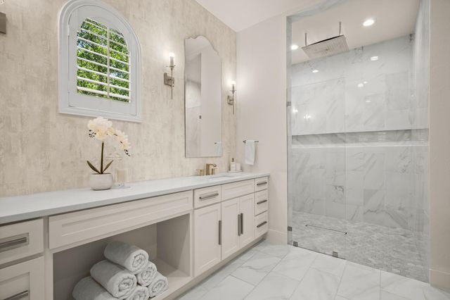 210 Neville Wood Ct CT, Austin, TX 78738