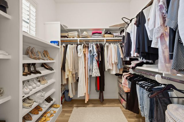 210 Neville Wood Ct CT, Austin, TX 78738