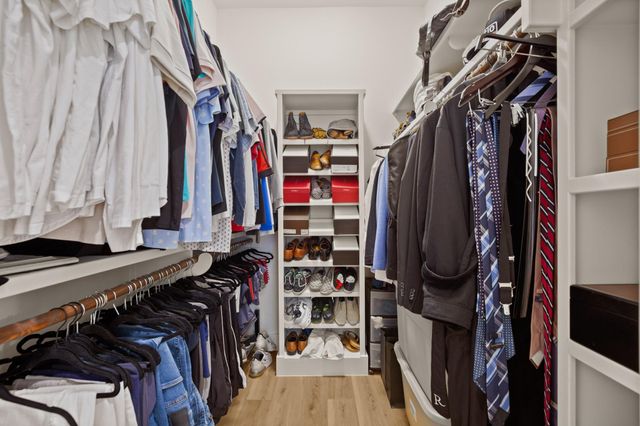 210 Neville Wood Ct CT, Austin, TX 78738