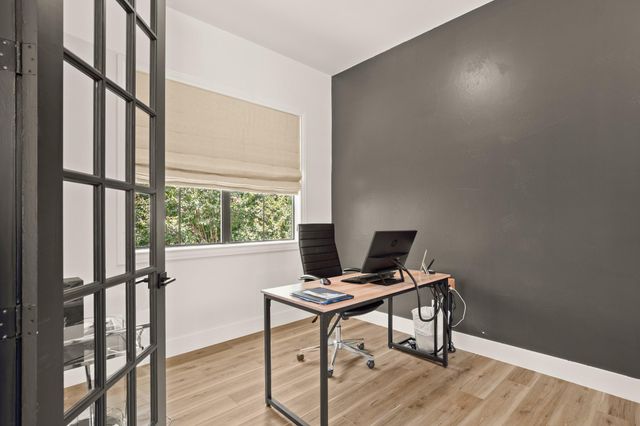 210 Neville Wood Ct CT, Austin, TX 78738