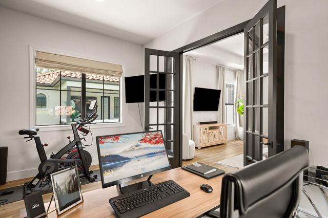 210 Neville Wood Ct CT, Austin, TX 78738