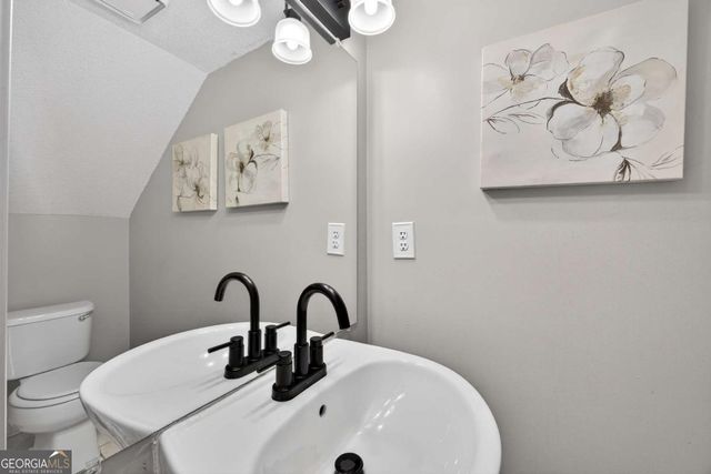 139 Summer Crest Place SW, Marietta, GA 30060