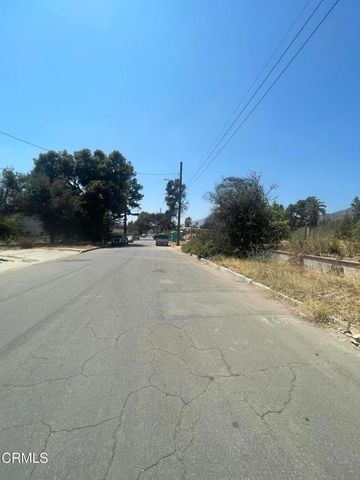 221 E Las Flores Drive, Altadena, CA 91001