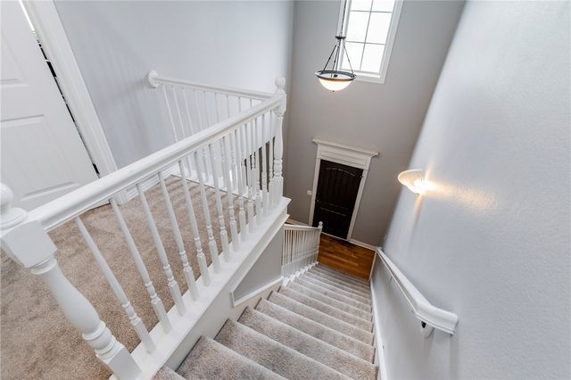 597 N Rupple Road, Fayetteville, AR 72704