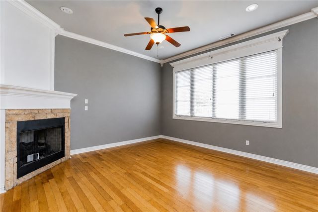 597 N Rupple Road, Fayetteville, AR 72704