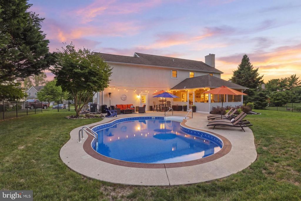 Image 56 of property listing at 2632 FARMSTEAD WAY, York, PA 17408