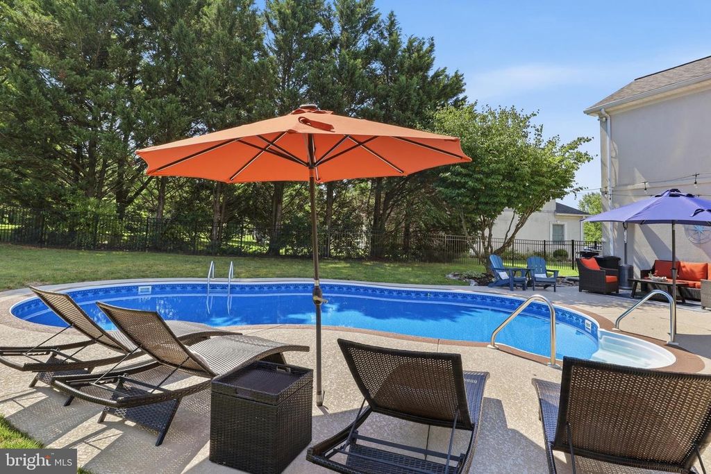 Image 58 of property listing at 2632 FARMSTEAD WAY, York, PA 17408