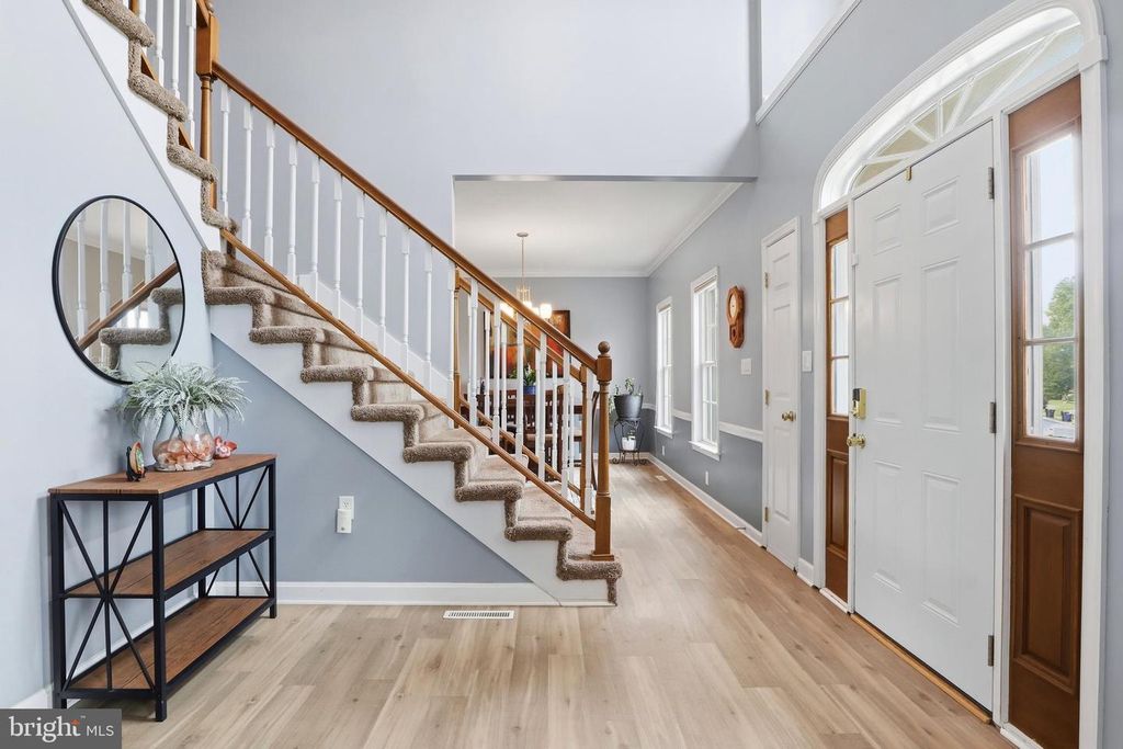 Image 8 of property listing at 2632 FARMSTEAD WAY, York, PA 17408