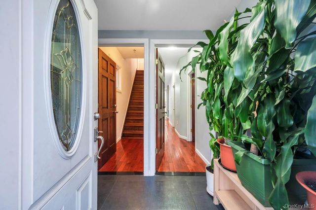 8631 131st Street, Richmond Hill, NY 11418