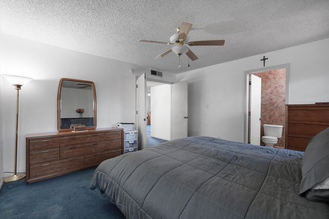6908 Luella Anne Drive NE, Albuquerque, NM 87109