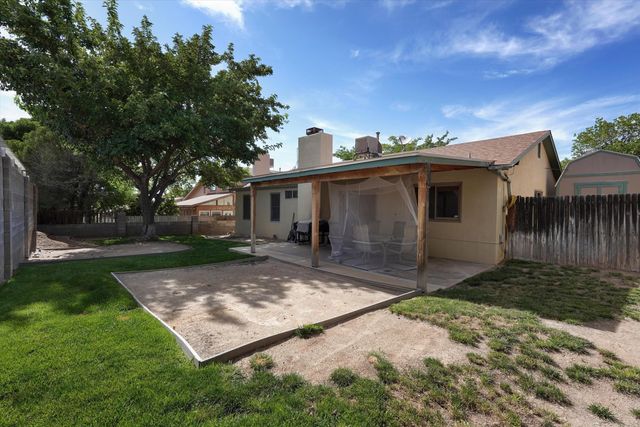 6908 Luella Anne Drive NE, Albuquerque, NM 87109