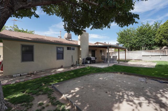 6908 Luella Anne Drive NE, Albuquerque, NM 87109