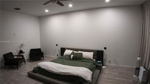 1831 SW 48th Avenue, West Park, FL 33023