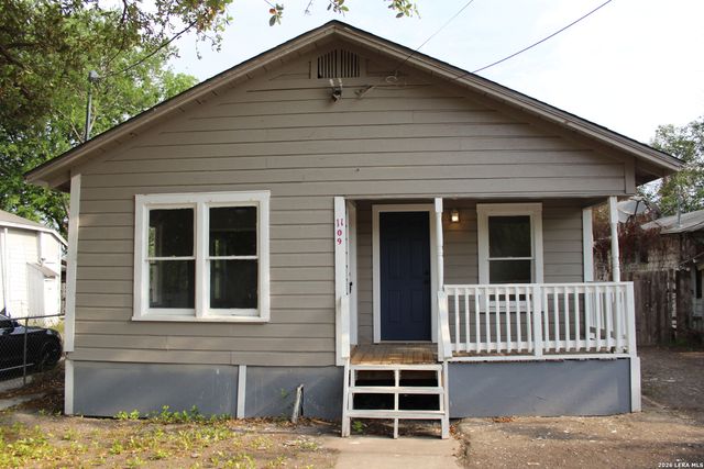 1109 Rivas, San Antonio, TX 78207