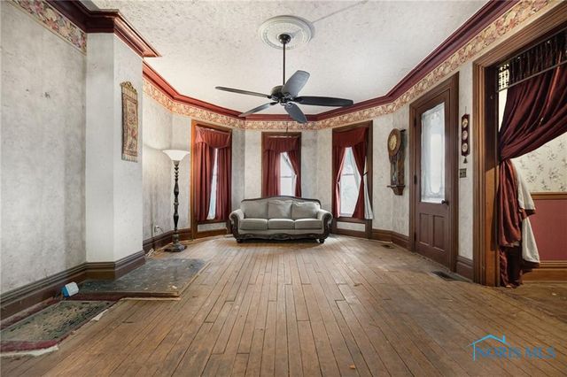 21356 State Route 12, Fostoria, OH 44830