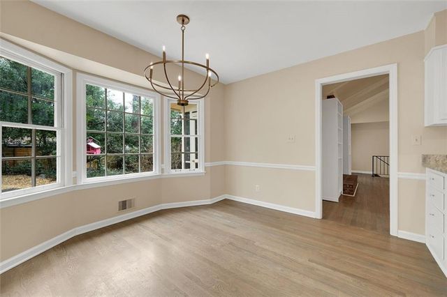 4517 E KINGS POINT Circle, Dunwoody, GA 30338
