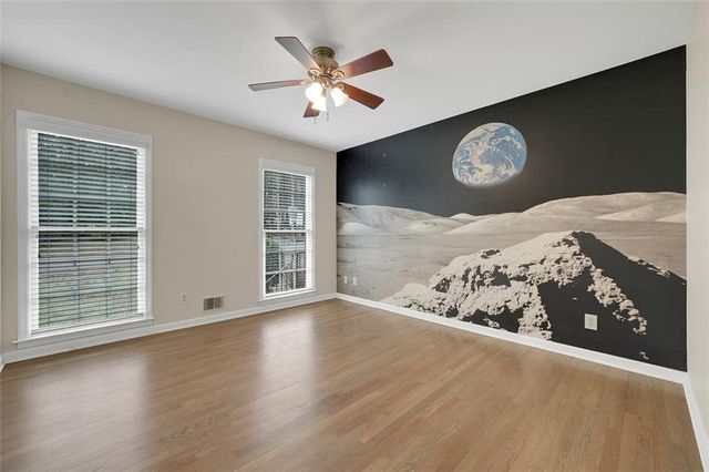 4517 E KINGS POINT Circle, Dunwoody, GA 30338