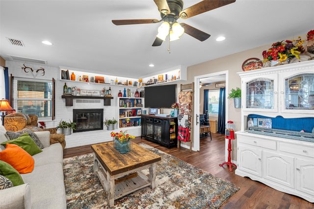 148 County Road 1303, Morgan, TX 76671
