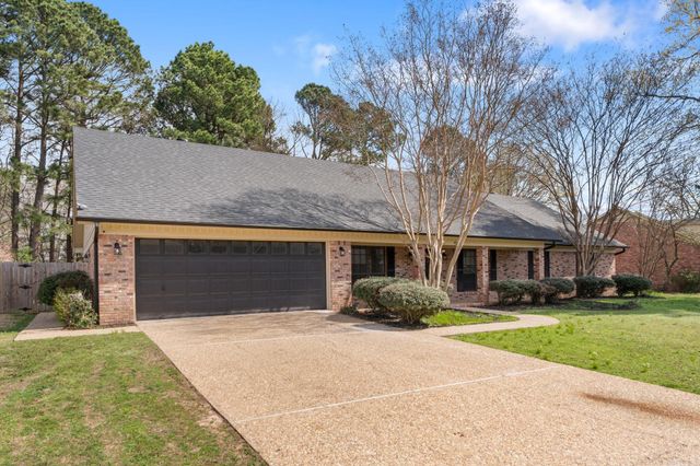 42 Westchester Court, Little Rock, AR 72223