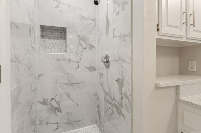 42 Westchester Court, Little Rock, AR 72223