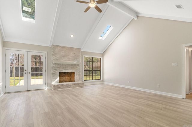 42 Westchester Court, Little Rock, AR 72223