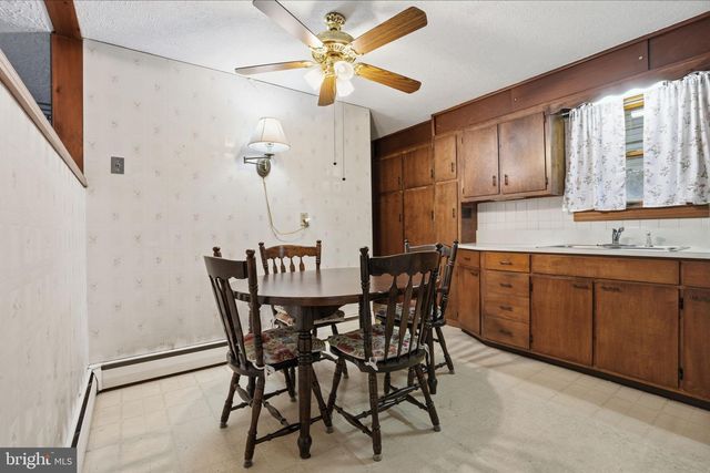 3220 GLENROSE AVE, Bristol, PA 19007