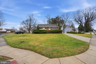3220 GLENROSE AVE, Bristol, PA 19007