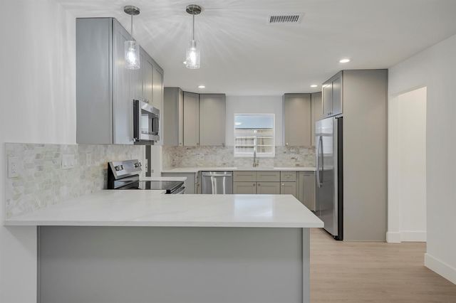 4142 Kirkland Lane, Lake Worth, FL 33461