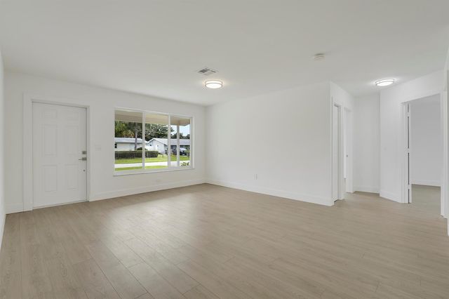 4142 Kirkland Lane, Lake Worth, FL 33461
