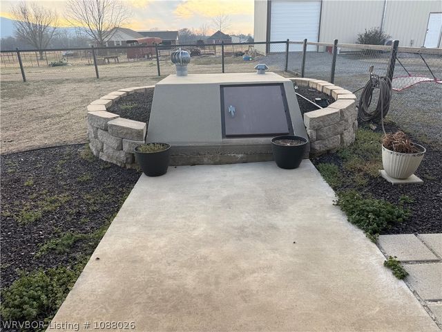 20545 280th Street, Poteau, OK 74953